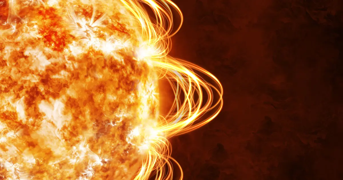 yerə-yaxinlasir.-gunəsdə-son-20-ilin-ən-guclu-firtinasi