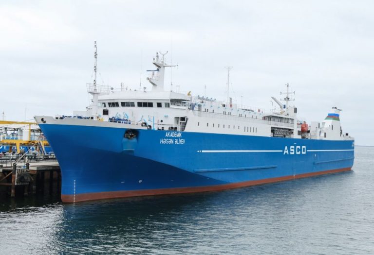 “akademik-həsən-eliyev”-gəmi-bərəsi-əsasli-təmirdən-sonra-yenidən-istismara-qaytarilib  