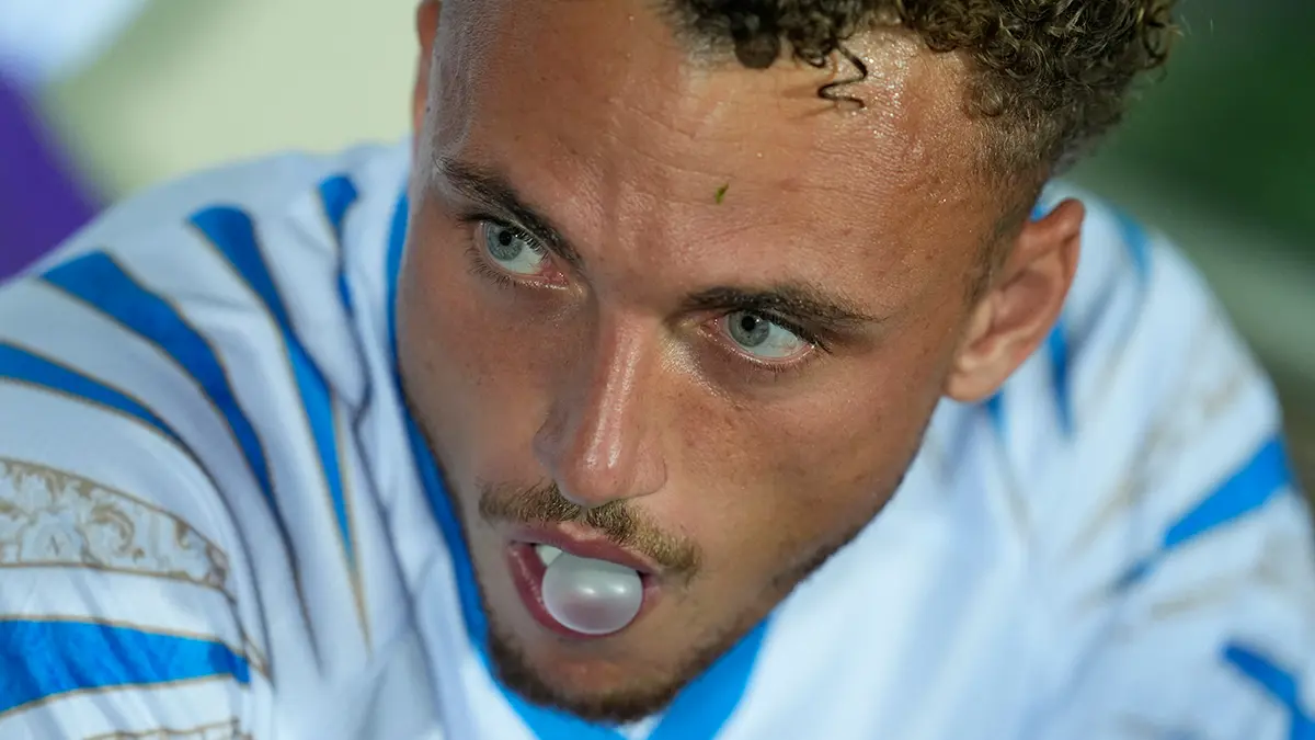 qalatasarayda-transfer-sukutu-bitdi,-ilk-bomba-partladi:-istanbula-gəlir