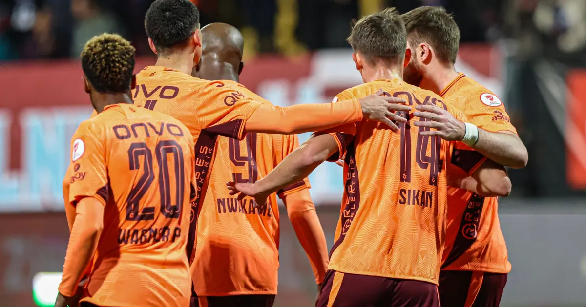 trabzonsporda-4-milyon-avroluq-transfer-əvəzi-aciqlandi