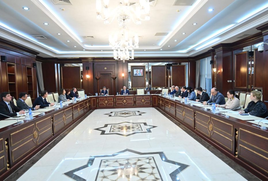 parlamentin-elm-və-təhsil-komitəsinin-yaz-sessiyasinda-ilk-iclasi-kecirilib