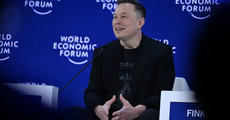 elon-musk:-gələn-ilin-sonunda-pilotsuz-robotlarin-satisina-baslayacagiq