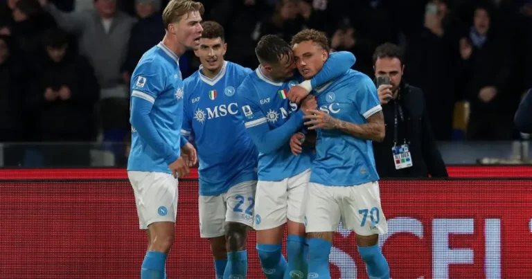 “qalatasaray”-ilk-transferini-istanbula-gətirib