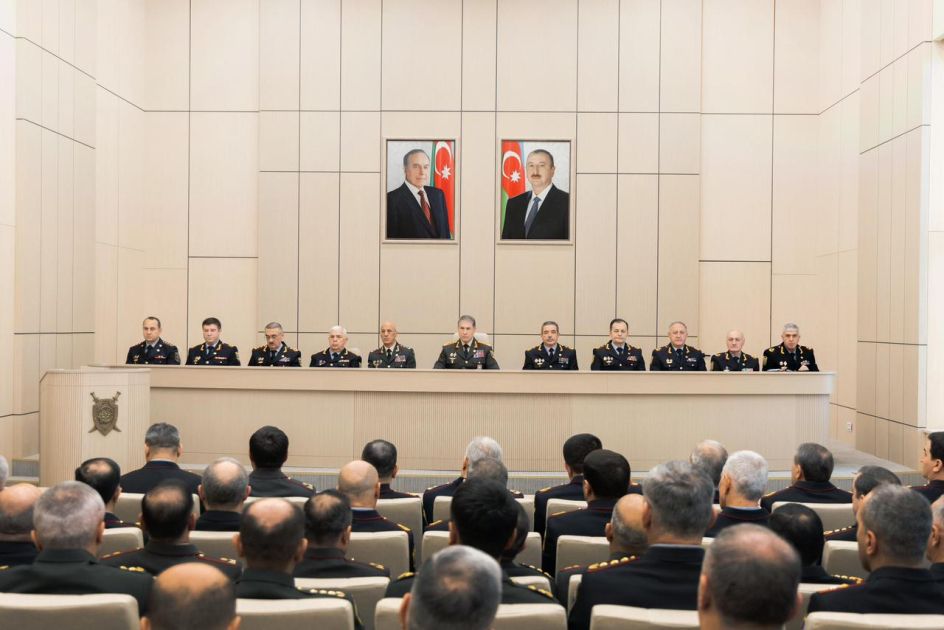 daxili-islər-nazirliyində-otən-ilin-yekunlari-muzakirə-edilib  