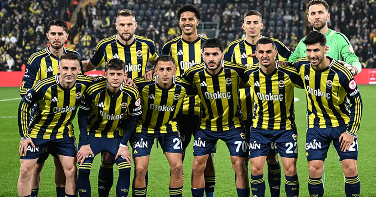 fənərbaxca-ayrildigini-aciqladi,-super-liqa-komandasina-icarəyə-verildi