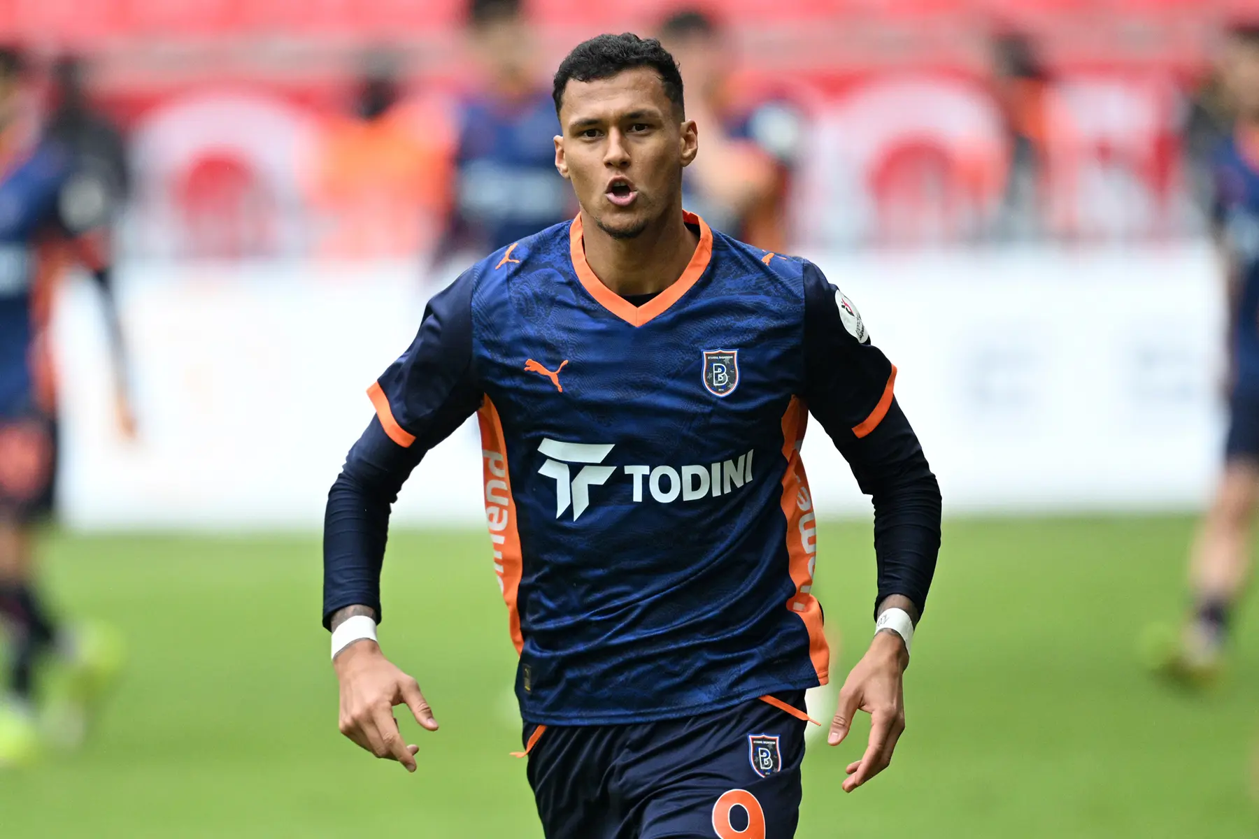 basaksehir-3-qolla-qələbə-seriyasini-davam-etdirib