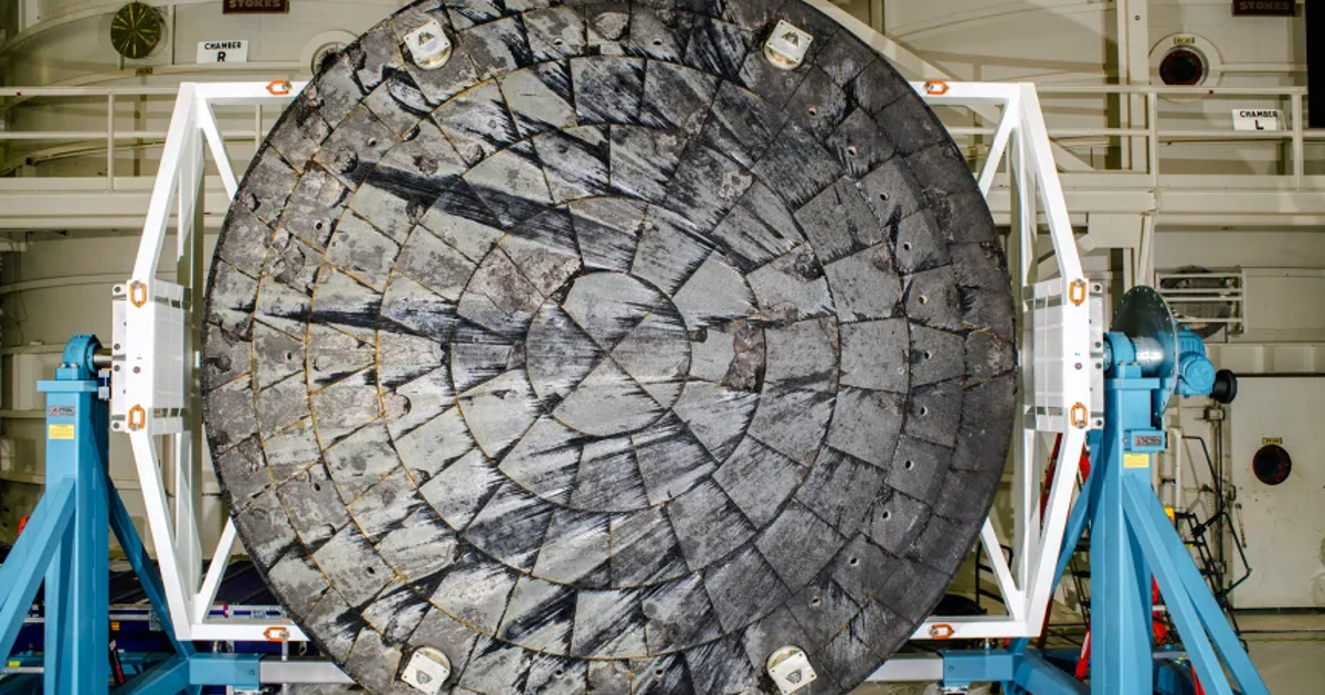 nasa-dan-ay-missiyasinda-boyuk-risk.-“istilik-qalxani-əriyə-bilər”