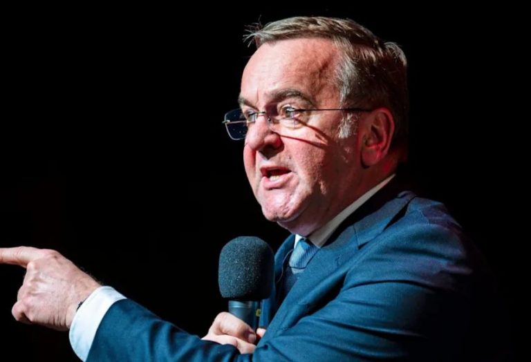 almaniyanin-mudafiə-naziri-bundesverin-hərbcilərinin-qrenlandiyaya-gondərilməsini-dogru-addim-hesab-edir  