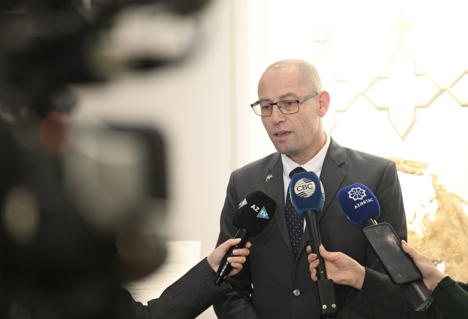 səfir:-antisemitizm-koklu-səkildə-aradan-qaldirilmalidir 