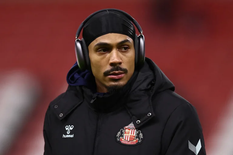 besiktasda-yasin-ozcandan-sonra-4-bomba:-transfer-danisiqlari-basladi