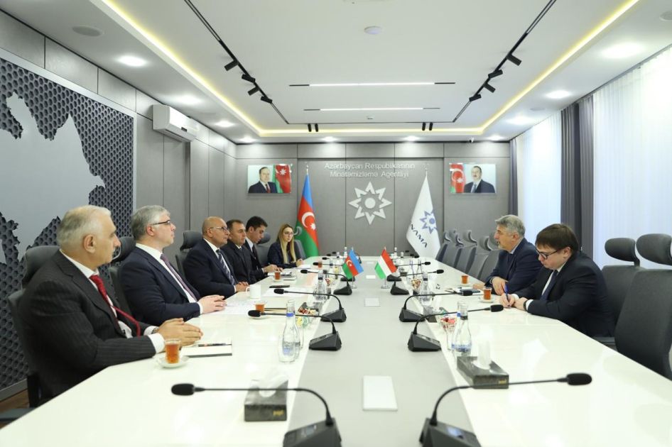 anama-ilə-macaristanin-keyfiyyət-və-eməkdasliq-ucun-minatəmizləmə-mərkəzi-arasinda-əməkdasliq-məsələləri-muzakirə-olunub  